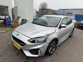 Schadeauto Ford Focus 1.0 EcoBoost ST Line Business 2019/2