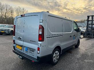 Renault Trafic 2.0 dCi 130 T27 L1H1 Work Edition picture 6