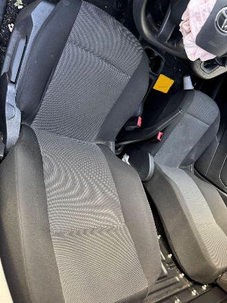 Toyota Proace CITY 1.5 D-4D Cool Comfort picture 18