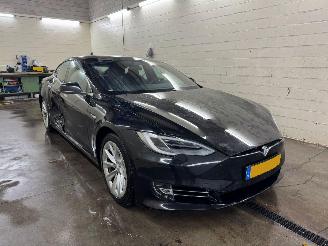 Tesla Model S 75D Base picture 5
