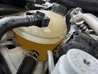 Renault Clio 1.0 TCe  esprit Alpine GPF 90 BJ picture 9