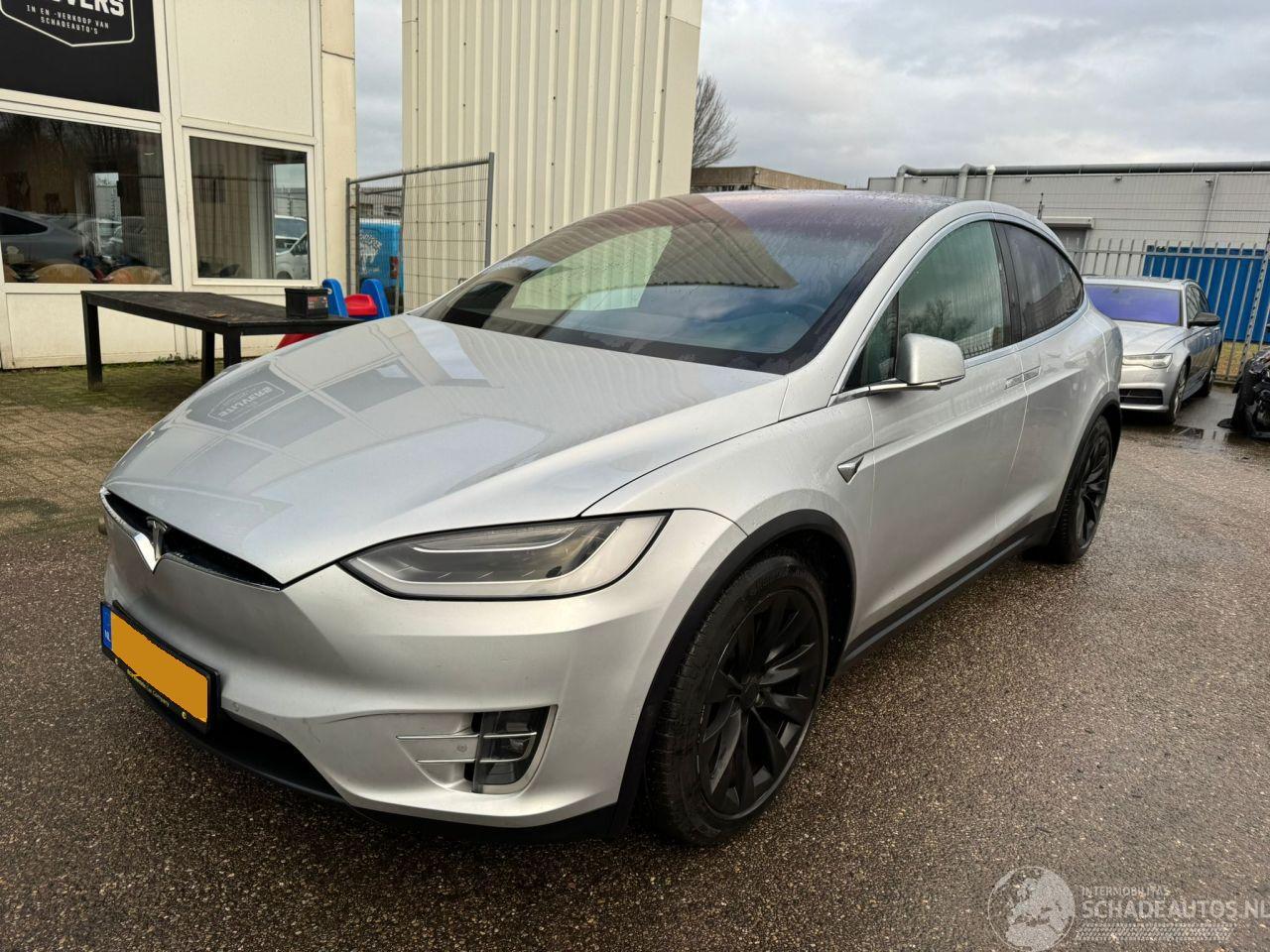 Tesla Model X 75D Base AUTOMAAT 333 pk  BJ 2018 209.890 KM