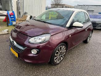 skadebil auto Opel Adam 1.4 Glam 2014/9