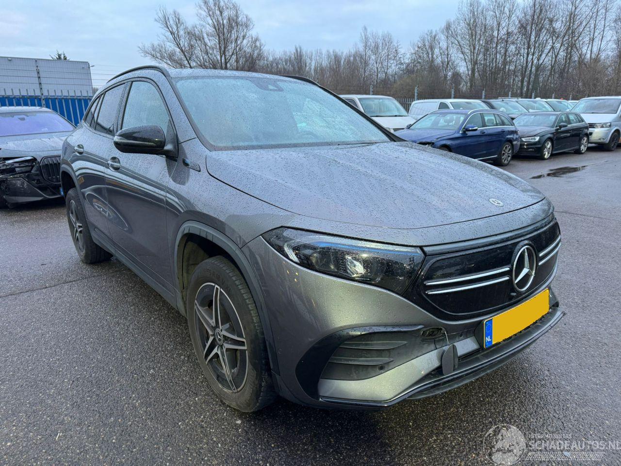 Mercedes EQA 250 Business Solution AMG 67 kWh AUTOMAAT