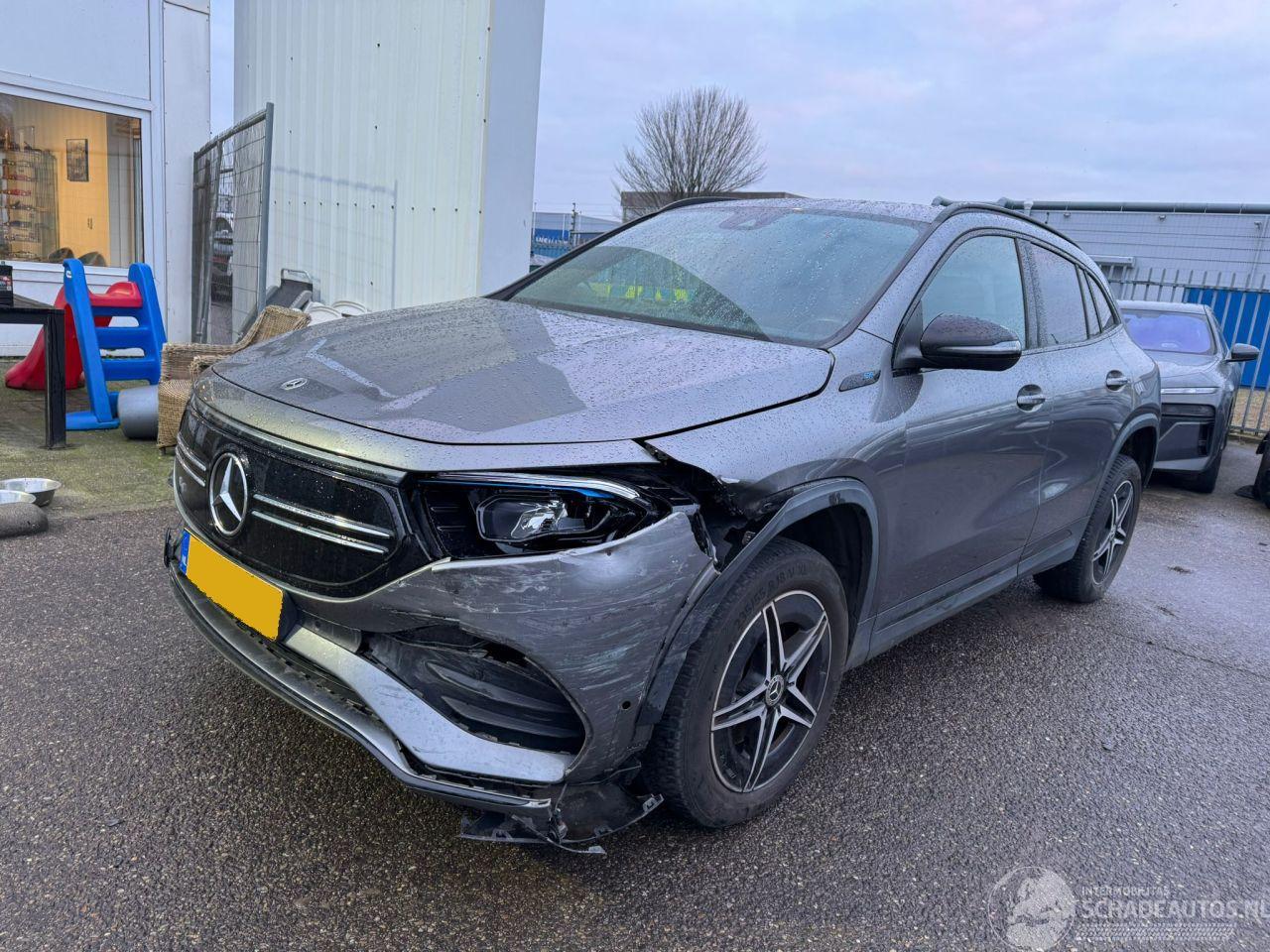 Mercedes EQA 250 Business Solution AMG 67 kWh AUTOMAAT