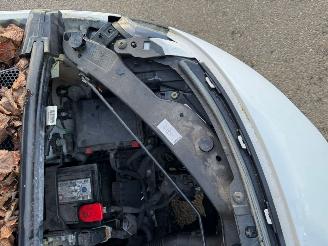 Peugeot Partner 1.6 BlueHDI Premium picture 10