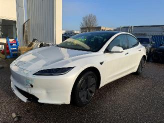 škoda osobní automobily Tesla Model 3 RWD 60 kWh 2025/3