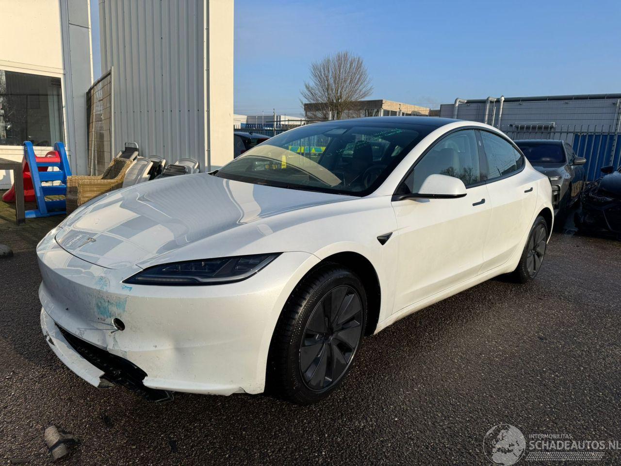 Tesla Model 3 RWD 60 kWh