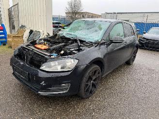 skadebil auto Volkswagen Golf 1.4 TSI ACT Highline 2013/3