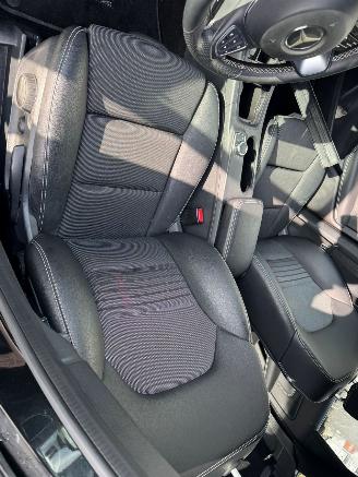 Mercedes B-klasse 180 Ambition picture 15