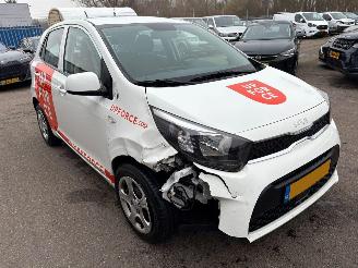 Vaurioauto  passenger cars Kia Picanto 1.0 DPi ComfortLine 5p 2024/2