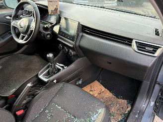 Renault Clio 1.0 TCe Zen picture 14