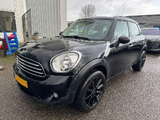 damaged passenger cars Mini Countryman 1.6 One Edition 2012/6