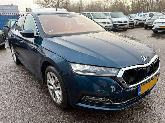 Skoda Octavia 1.5 AUTOMAAT  e-TSI Business Edition Plus picture 10