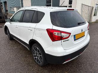 Suzuki SX4 S-Cross 1.6  AUTOMAAT High Executive picture 3