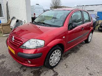 skadebil auto Citroën C3 1.4 AUTOMAAT i-16V Différence 2005/1