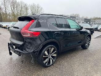 Volvo XC40 Recharge P8 AWD R-Design picture 5