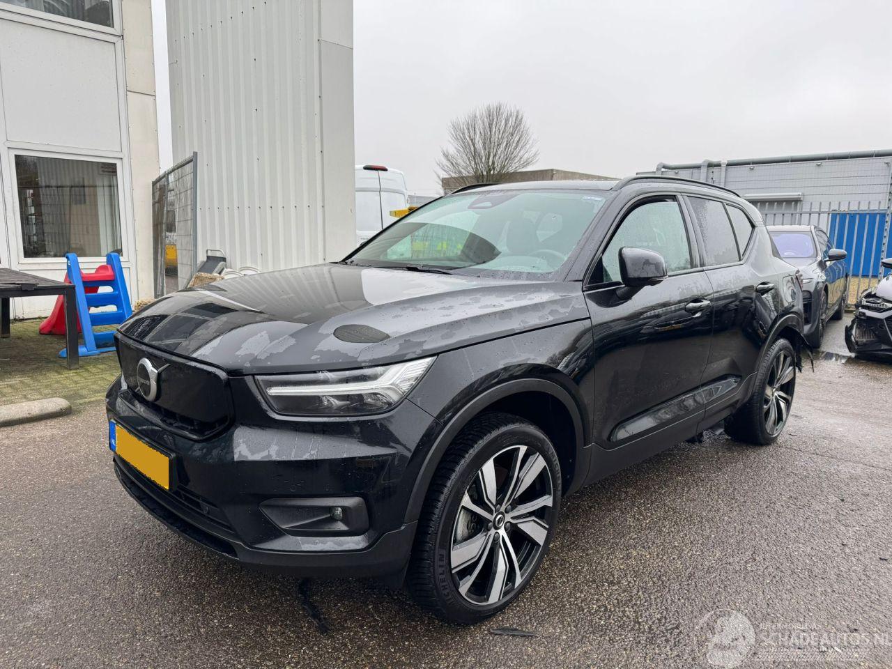 Volvo XC40 Recharge P8 AWD R-Design
