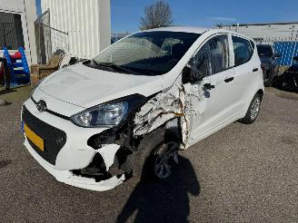 Hyundai I-10 1.0i i-Drive picture 7