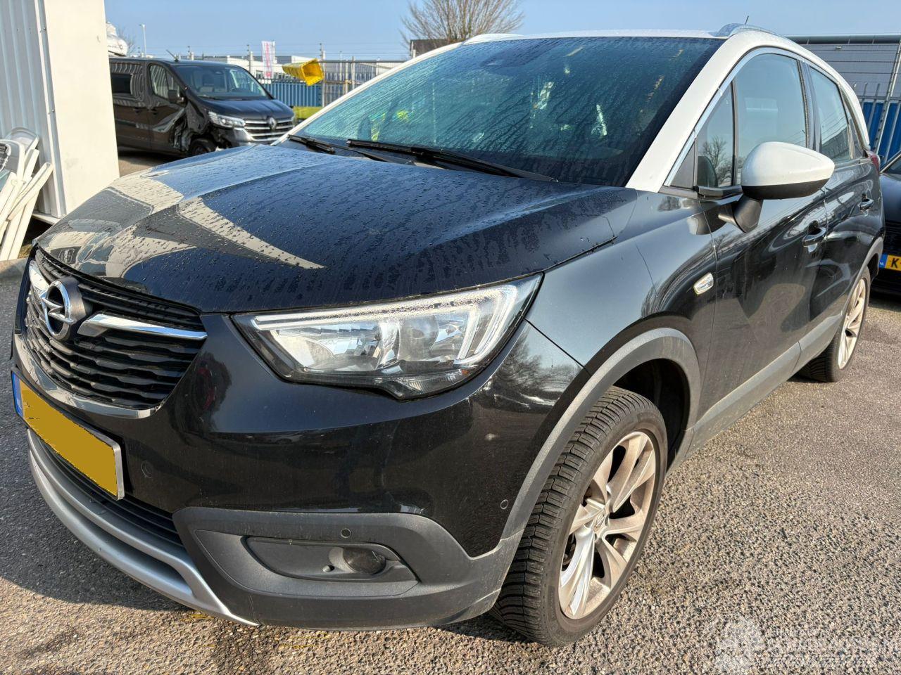 Opel Crossland X 1.2 Turbo Innovation