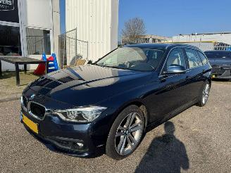 damaged passenger cars BMW 3-serie 320d AUTOMAAT EDE Corporate Lease Essential 2015/11