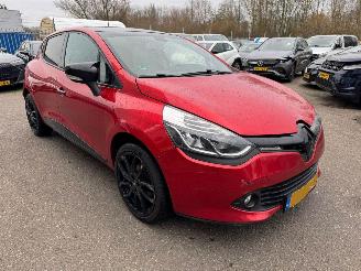 Voiture accidenté Renault Clio 1.2 Night & Day 2014/1