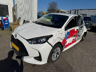 Schadeauto Toyota Yaris 1.5 AUTOMAAT Hybrid 115 Comfort 2025/1