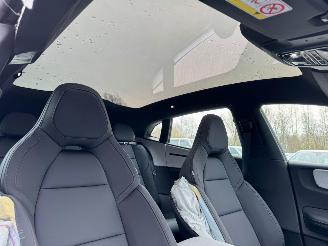 Polestar 4 Long Range SLM Plus 100 kWh 272 PK picture 9