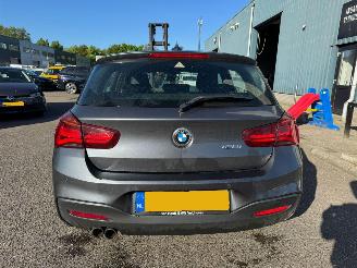 BMW 1-serie 120i Executive picture 5