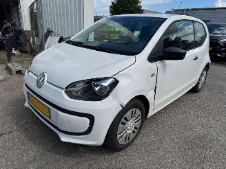 škoda osobní automobily Volkswagen Up! 1.0 easy up! BlueMotion 2013/7