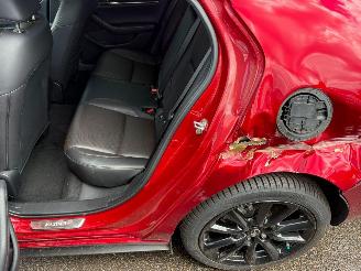 Mazda 3 2.0 e-SkyActiv-X M Hybrid 180 Luxury picture 3