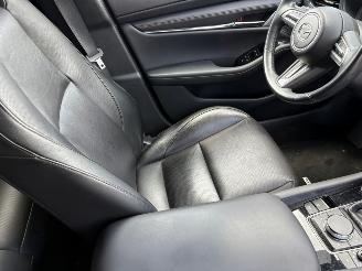 Mazda 3 2.0 e-SkyActiv-X M Hybrid 180 Luxury picture 10