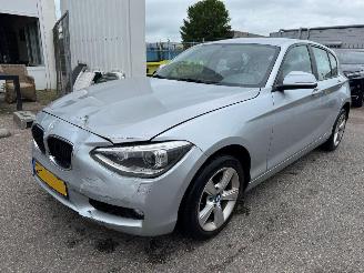 Coche accidentado BMW 1-serie 116i AUTOMAAT Upgrade Edition 2013/3