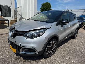 Avarii autoturisme Renault Captur 1.2 AUTOMAAT TCe Dynamique 2014/7