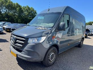 damaged commercial vehicles Mercedes eSprinter Mercedes-Benz eSprinter 2021/7