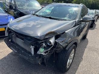 damaged passenger cars Kia Sportage 2.0 AUTOMAAT X-ecutive Plus Pack 2011/6