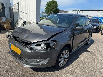 Coche accidentado Volkswagen Polo 1.2 Easyline 2010/9