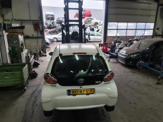 Toyota Aygo Aygo (B10), Hatchback, 2005 / 2014 1.0 12V VVT-i picture 9