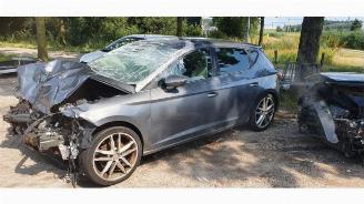 Seat Leon Leon (5FB), Hatchback 5-drs, 2012 / 2020 1.6 TDI Ecomotive 16V picture 2