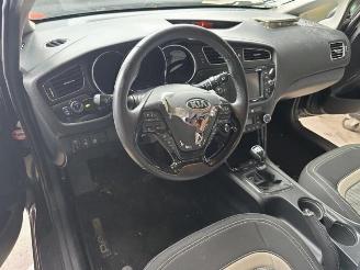 Kia Cee d Cee'd Sportswagon (JDC5), Combi, 2012 / 2018 1.6 GDI 16V picture 17