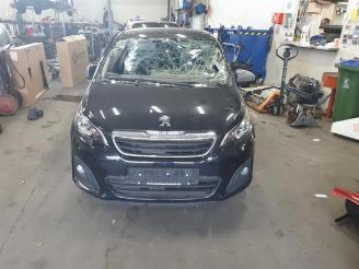Peugeot 108 108, Hatchback, 2014 1.0 12V picture 3