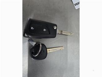 Peugeot 108 108, Hatchback, 2014 1.0 12V VVT-i picture 11