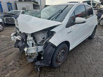 Toyota Yaris Yaris III (P13), Hatchback, 2010 / 2020 1.5 16V Hybrid picture 2