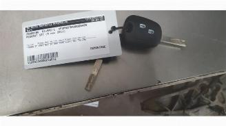 Peugeot 107 107, Hatchback, 2005 / 2014 1.0 12V picture 18