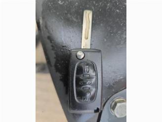 Peugeot 207 207 CC (WB), Cabrio, 2007 / 2015 1.6 16V picture 24