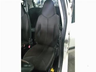 Toyota Aygo Aygo (B10), Hatchback, 2005 / 2014 1.0 12V VVT-i picture 15