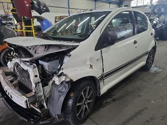 Toyota Aygo Aygo (B10), Hatchback, 2005 / 2014 1.0 12V VVT-i picture 4