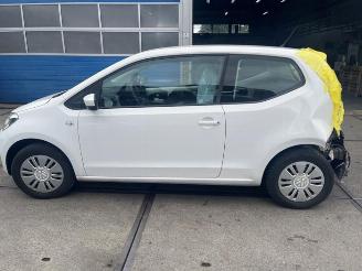 Volkswagen Up! Up! (121), Hatchback, 2011 1.0 12V 60 picture 3