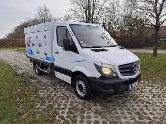 krockskadad bil bedrijf Mercedes Sprinter Sprinter koelwagen cool car 2014/6