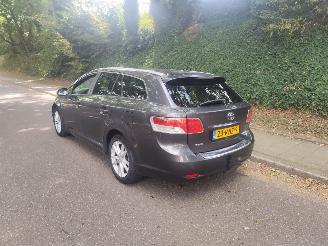 Toyota Avensis AVENSIS AUTOMAAT DEFECT !!! 1.8 BENZINE picture 5
